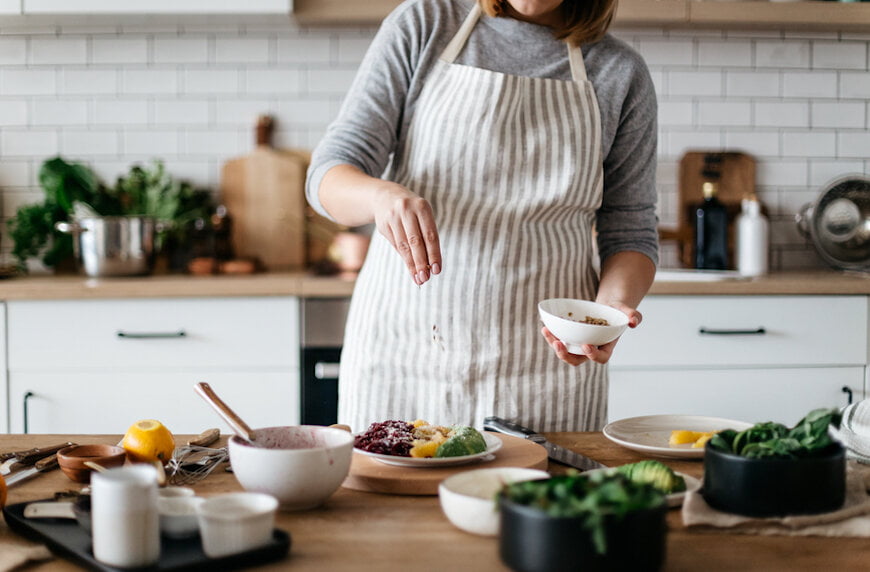 "The Benefits of Home Cooking: Why HouseCook is Your Best Choice"
