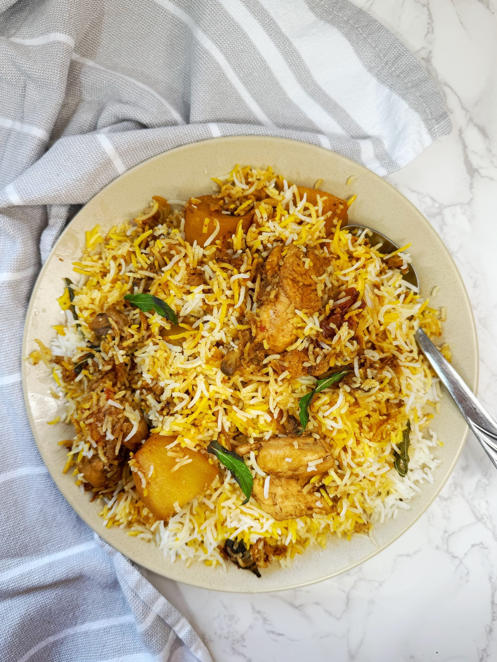 Sindhi Chicken Biryani (Sun)