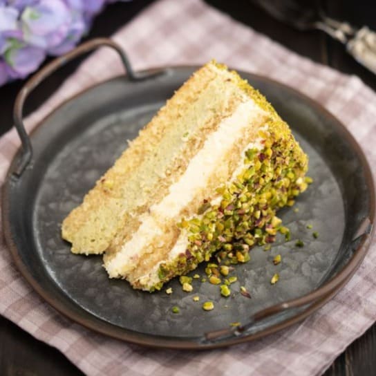 Mother's Day Special: Pistachio & Ricotta Cake (Sun)