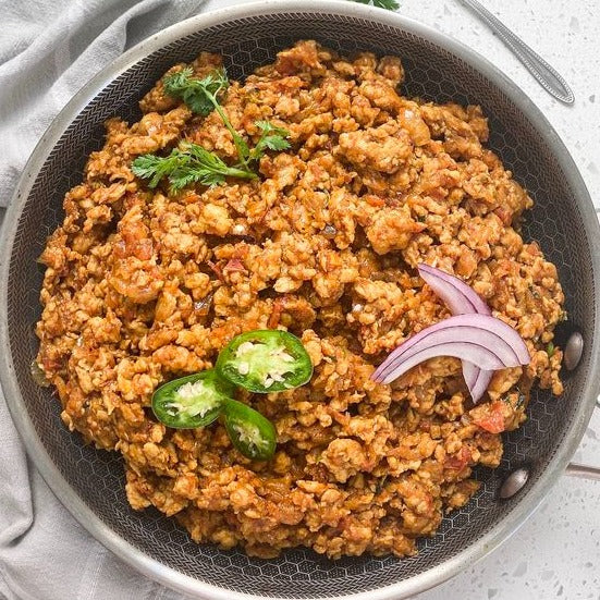 Dhaba Style Chicken Shinwari Qeema (Sunday)