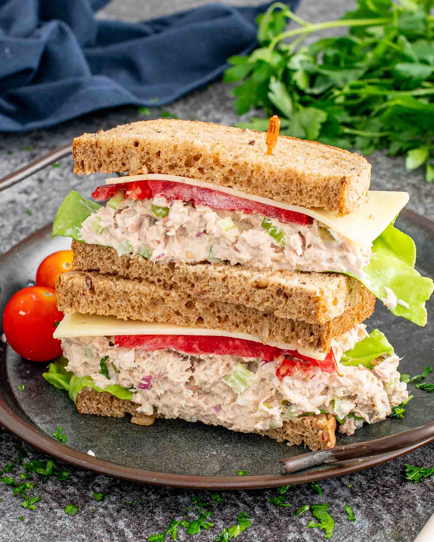 Tuna Salad Sandwich (Sun)
