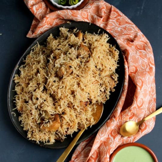 Punjabi Yakhni Chicken Pulao (Sun)